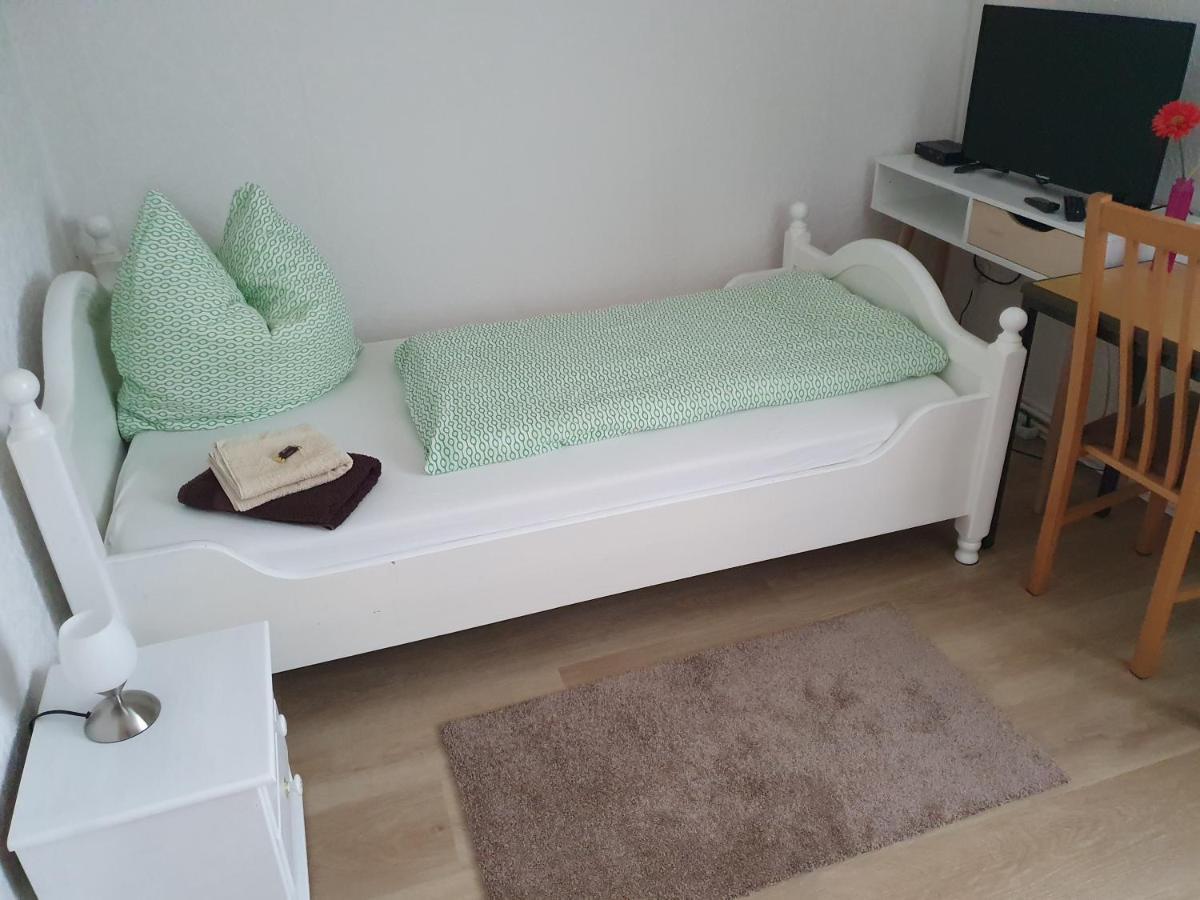 Edemissener Gästezimmer Peine Exterior foto